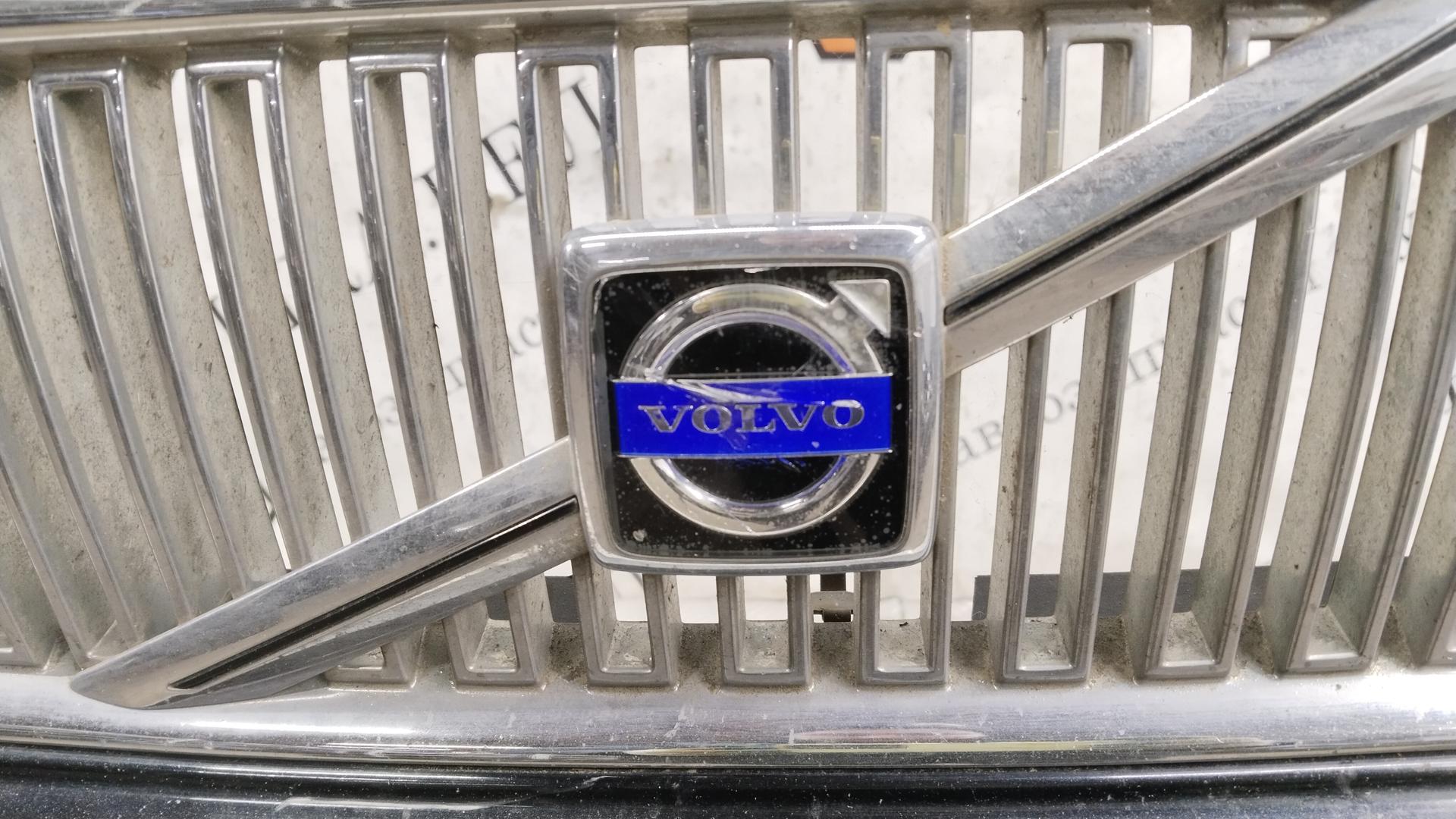 Бампер передний Volvo V70 2 купить в России